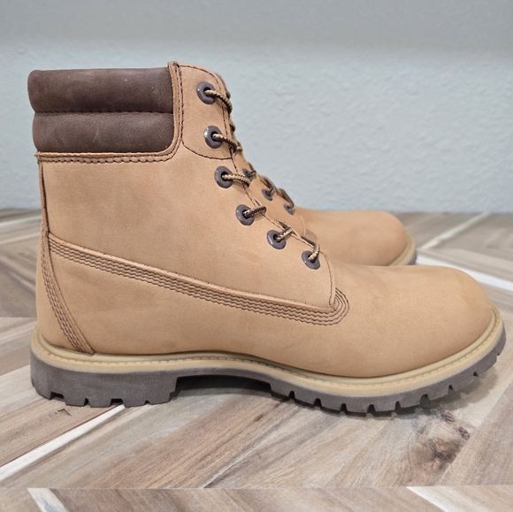 Timberland 6" Boots, Milk & Cookies Special Holiday Release, Women's Size 10 - Picture 7 of 11